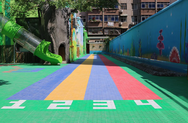 幼兒園懸浮地板上面可以停車行車嗎？